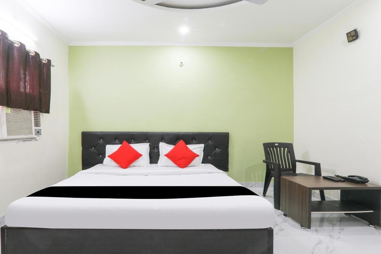 Super Oyo Capital O 78105 Hotel Figtree Premier ปัฏนา ภายนอก รูปภาพ