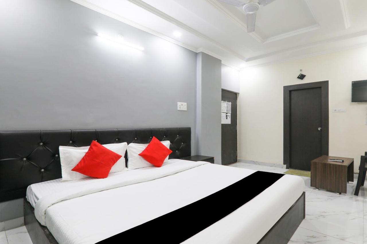 Super Oyo Capital O 78105 Hotel Figtree Premier ปัฏนา ภายนอก รูปภาพ